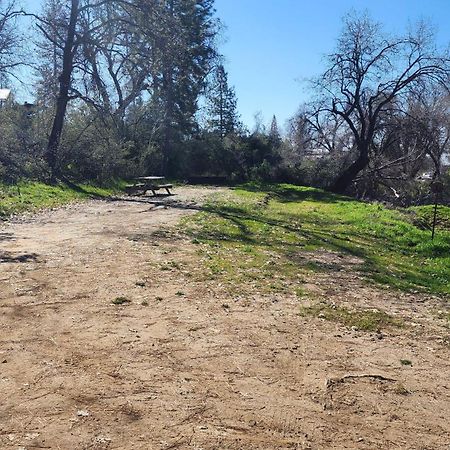 Campground At Sequoia Mountain Farms - Bring Your Own Tent Or Rv - No Bedrooms Or Beds Provided Miramonte Екстер'єр фото