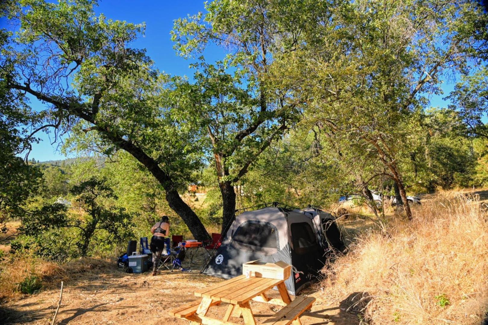 Campground At Sequoia Mountain Farms - Bring Your Own Tent Or Rv - No Bedrooms Or Beds Provided Miramonte Екстер'єр фото